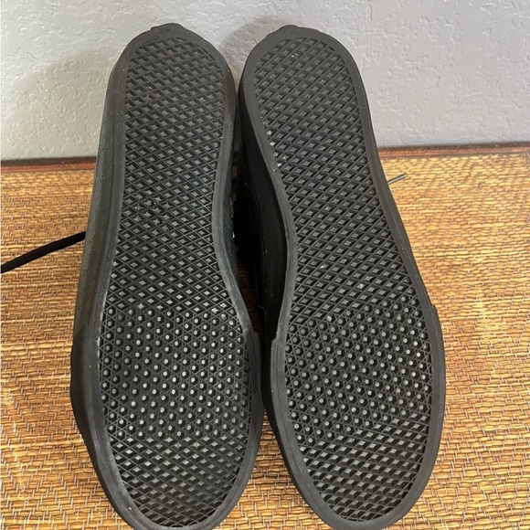 VANS Sk8-Hi LX Zip Perforated All Black Leather Sneakers Shoes Mens 5.5 Womens 7 - Picture 5 of 5